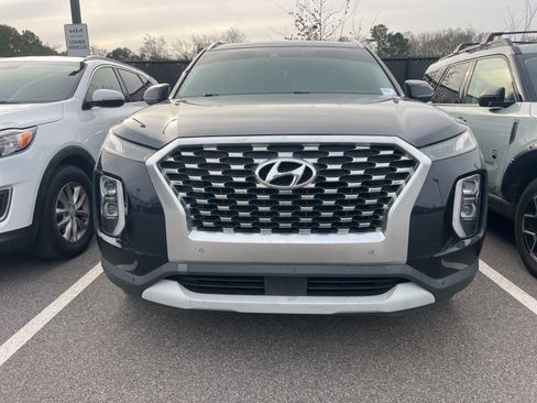 Used 2021 Hyundai Palisade SEL w/ Premium Package image 2