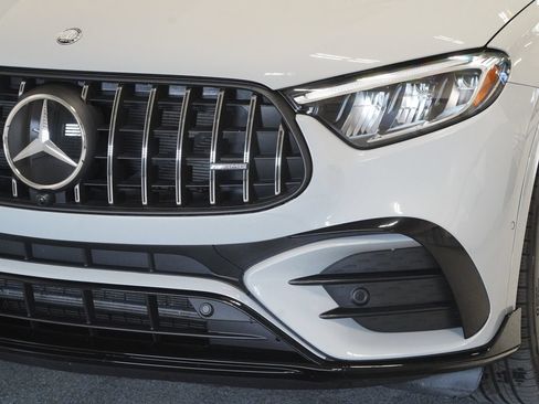 Certified 2026 Mercedes-Benz GLC 43 AMG 4MATIC image 6