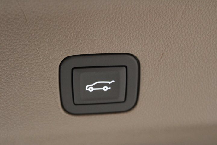 New 2026 GMC Yukon XL Denali w/ Denali Reserve Package AWD/4WD image 19
