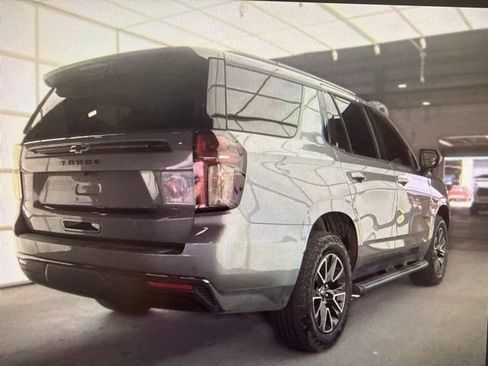 Used 2021 Chevrolet Tahoe Z71 AWD/4WD image 2
