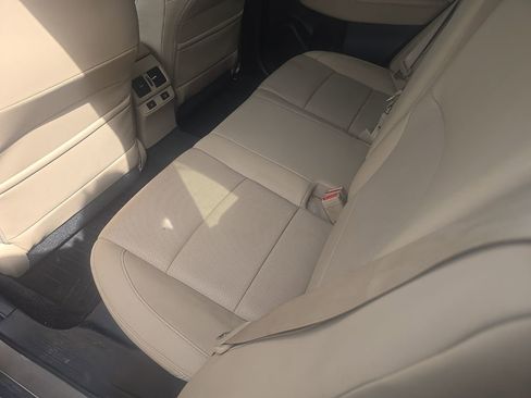 Used 2015 Subaru Outback 2.5i Limited image 11