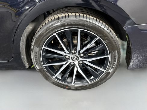 Used 2021 Toyota Camry SE image 36