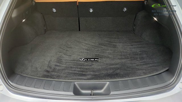 Used 2025 Lexus UX 300h FWD w/ Accessory Package (Z1) image 27