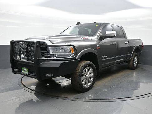 Used 2021 RAM 2500 Limited image 2