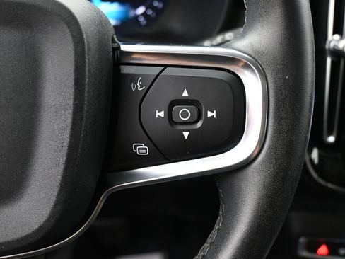 Used 2023 Volvo XC40 B5 Ultimate w/ Climate Package AWD/4WD image 18