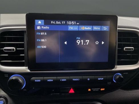 New 2026 Hyundai Venue SEL image 18