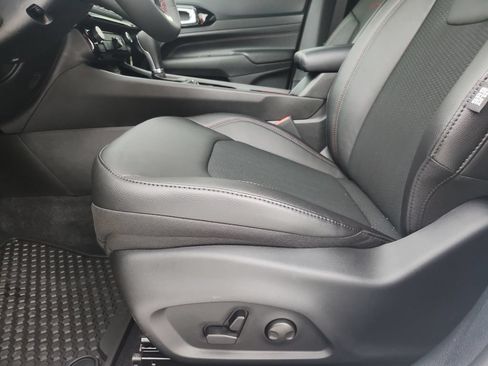 New 2026 Jeep Compass Trailhawk AWD/4WD image 19