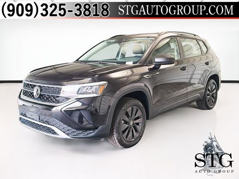 Used 2024 Volkswagen Taos S image 1