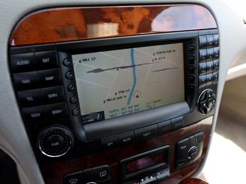 Used 2005 Mercedes-Benz S 500 image 21