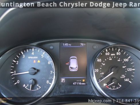 Used 2019 Nissan Rogue Sport SL w/ Premium Package image 18