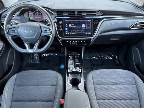 Used 2022 Chevrolet Bolt EUV LT image 15