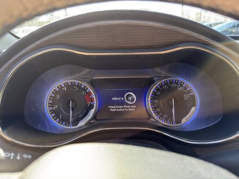 Used 2015 Chrysler 200 C w/ Premium Group AWD/4WD image 12