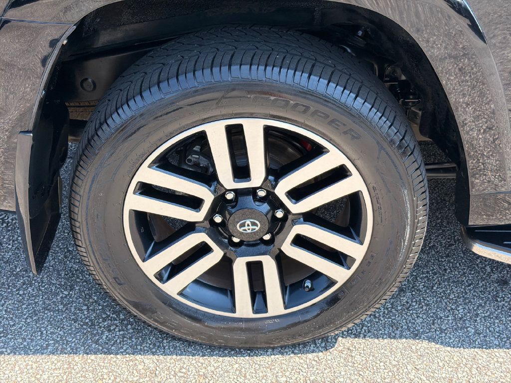 Used 2015 Toyota 4Runner Limited RWD image 17
