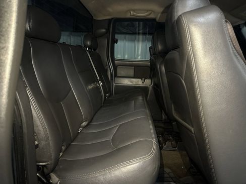 Used 2006 Chevrolet Silverado 1500 LT w/ Onstar Plus Package image 23