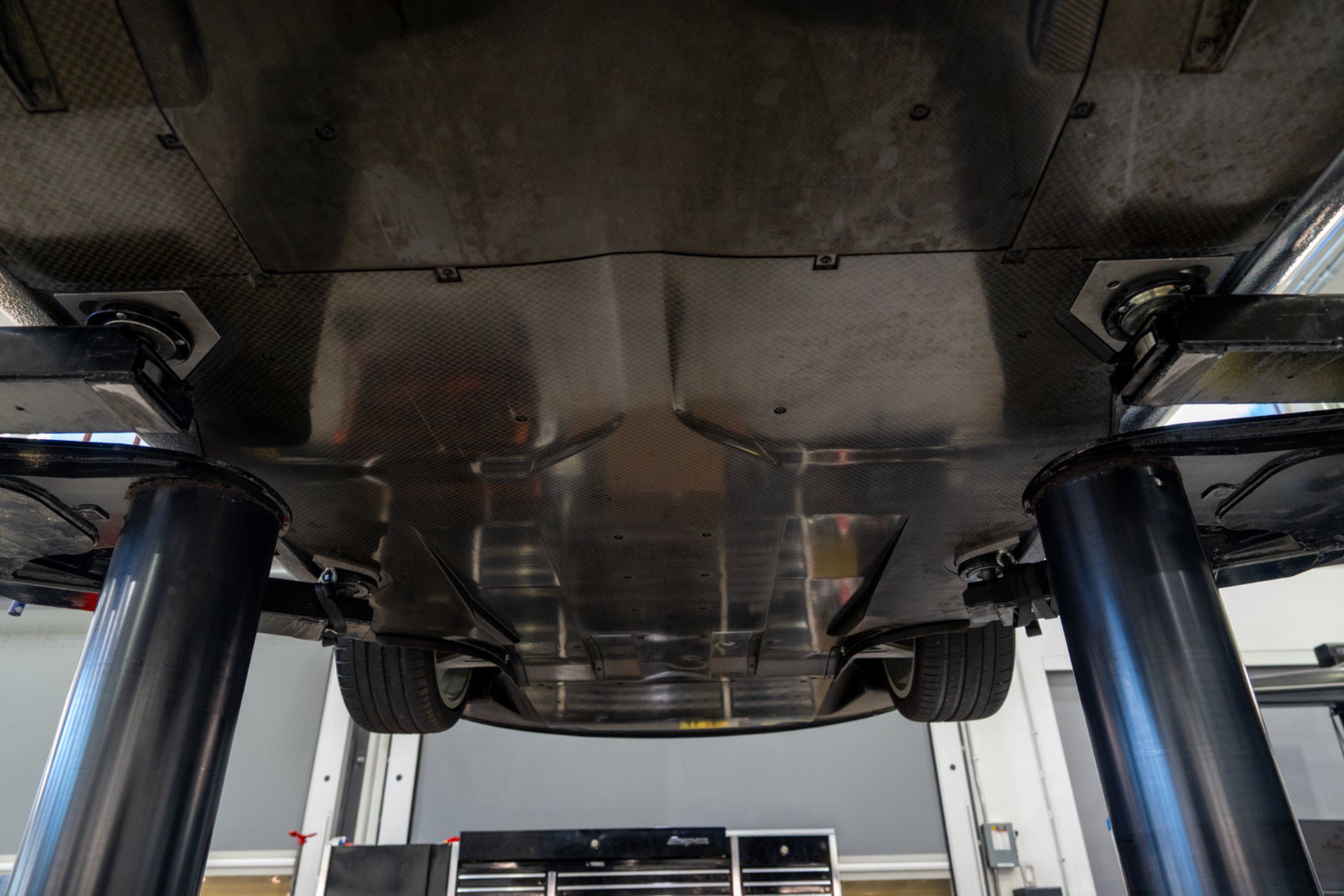 Used 2004 Porsche Carrera GT RWD image 78