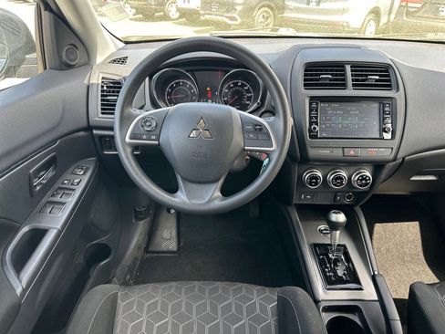 Used 2024 Mitsubishi Outlander Sport LE image 6