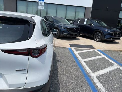 Certified 2025 MAZDA CX-30 AWD 2.5 S image 3