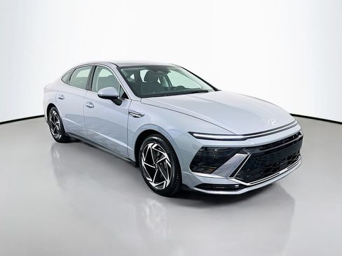 Certified 2026 Hyundai Sonata SEL FWD image 3