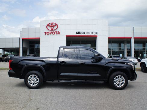 Used 2024 Toyota Tundra SR5 w/ SR5 Premium Package AWD/4WD image 1