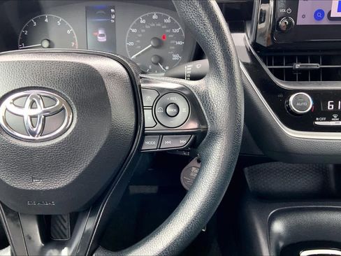 Used 2024 Toyota Corolla LE image 23