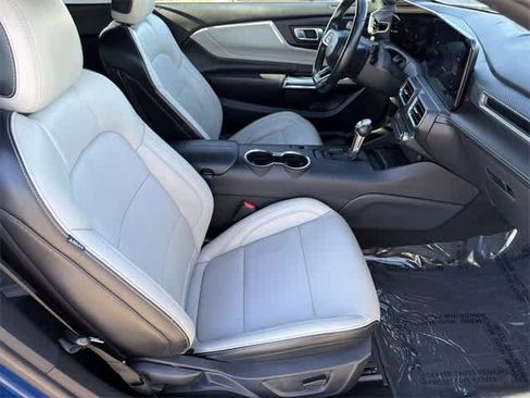 Used 2024 Ford Mustang Premium image 21