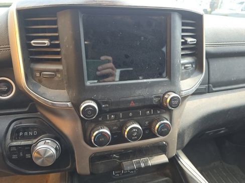 Used 2020 RAM 1500 Laramie AWD/4WD image 13