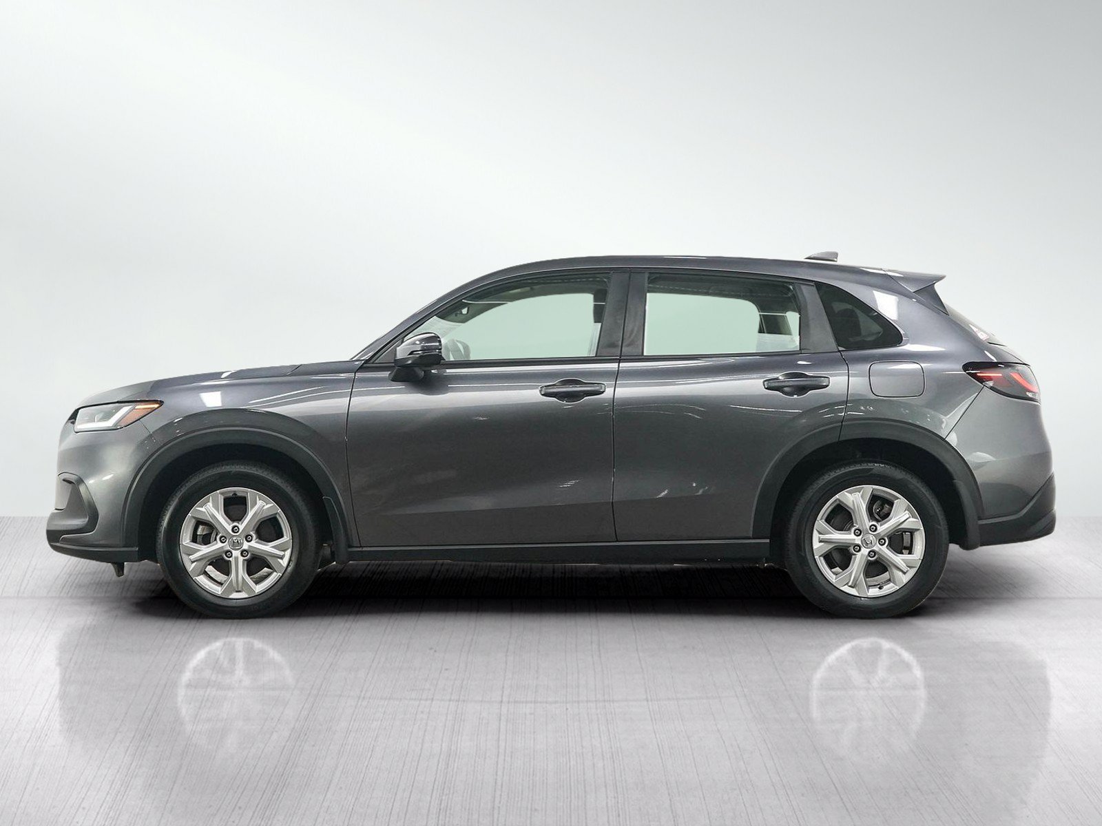 Used 2024 Honda HR-V LX image 2