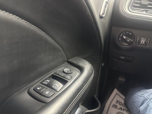 Used 2022 Dodge Challenger R/T w/ Plus Package image 19