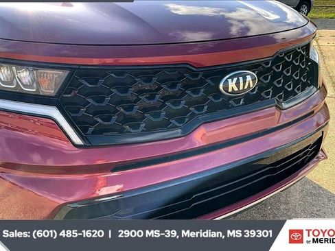 Used 2021 Kia Sorento S image 22