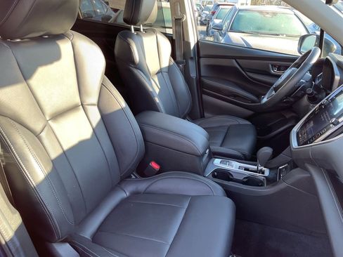 Used 2024 Subaru Ascent Limited w/ Technology Package image 10