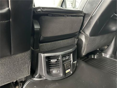 Used 2024 RAM 2500 Laramie w/ Safety Group AWD/4WD image 17