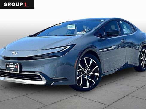 New 2026 Toyota Prius Plug-In Hybrid FWD image 1