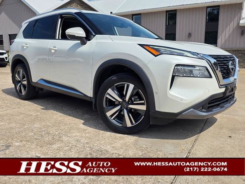 Used 2022 Nissan Rogue SL w/ SL Premium Package image 1