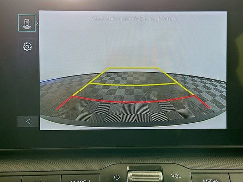 Used 2025 Kia K4 LXS image 21