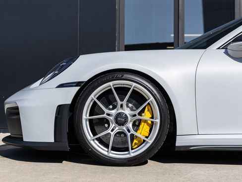 Used 2026 Porsche 911 GT3 image 13