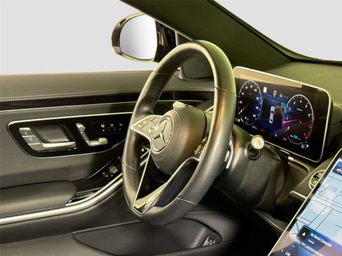 Used 2022 Mercedes-Benz S 500 S 500 image 33