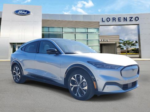 Used 2022 Ford Mustang Mach-E Premium image 3