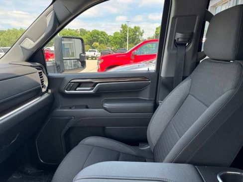 Certified 2023 Chevrolet Silverado 1500 RST AWD/4WD image 20