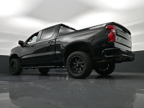Used 2020 Chevrolet Silverado 1500 Custom Trail Boss w/ Custom Convenience Package AWD/4WD image 24