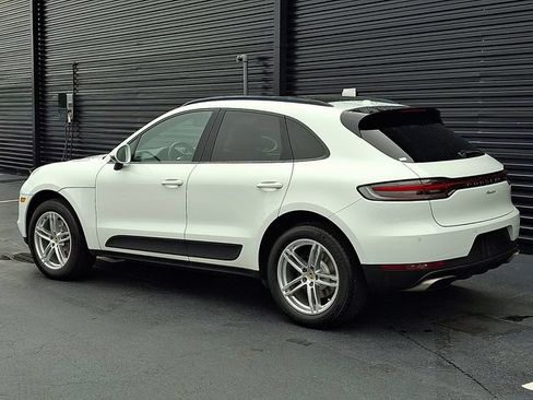 Certified 2021 Porsche Macan AWD/4WD image 3