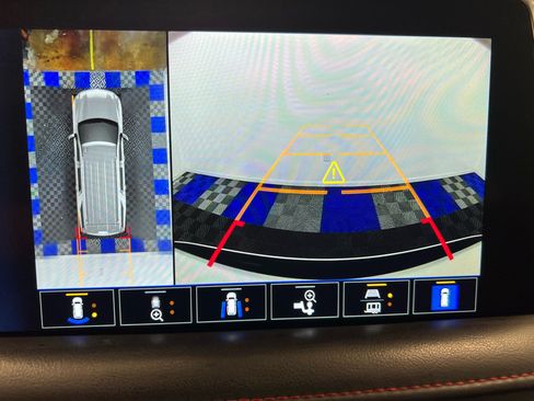 Used 2022 Chevrolet Tahoe RST w/ Luxury Package image 21