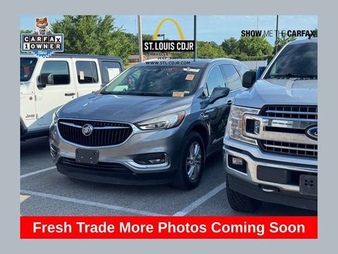 Used 2018 Buick Enclave Essence AWD/4WD image 1