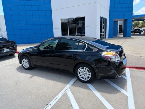 Used 2009 Nissan Altima 2.5 S w/ Convenience Pkg FWD image 9