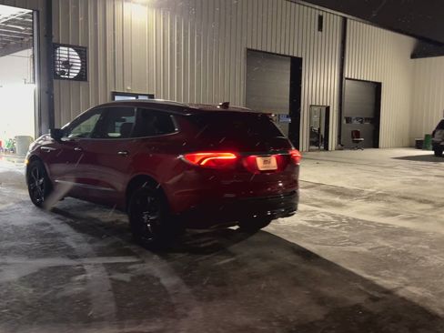 Certified 2023 Buick Enclave Essence w/ Sport Touring Edition image 7