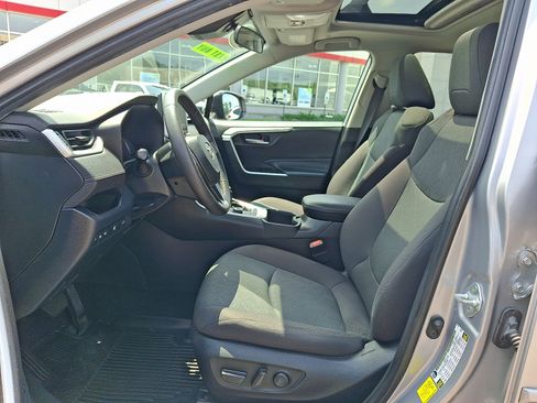 Used 2023 Toyota RAV4 XLE w/ Convenience Package AWD/4WD image 14