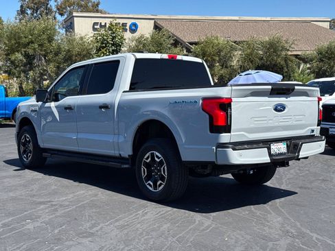 Used 2023 Ford F150 Lightning XLT AWD/4WD image 13