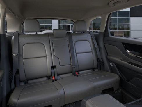 New 2025 Lincoln Corsair Premiere image 11