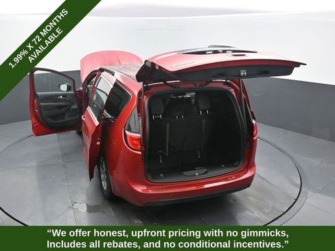 New 2026 Chrysler Voyager LX image 71