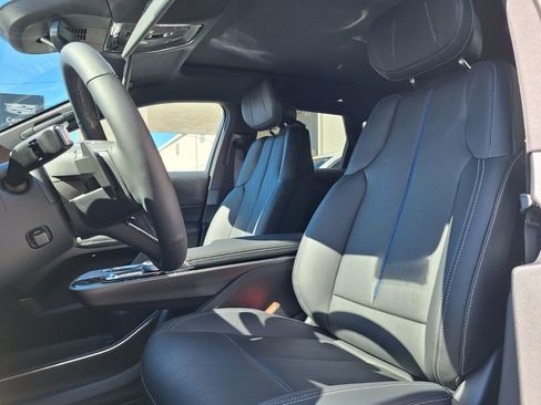 New 2026 Cadillac Lyriq Sport image 21