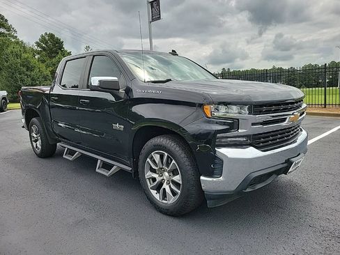Used 2019 Chevrolet Silverado 1500 LT w/ Texas Edition RWD image 3